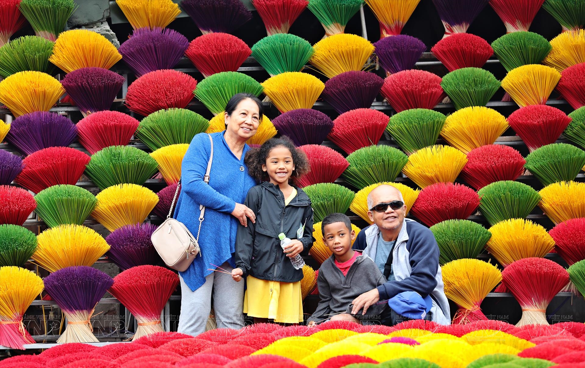 HA NOI TRADITIONAL CRAFT & ANCIENT VILLAGE