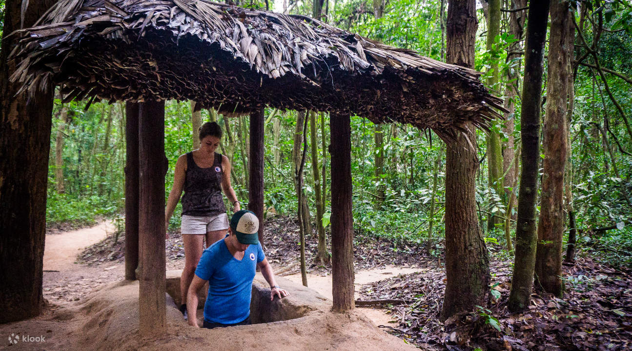 CU CHI TUNNELS & MEKONG DELTA 