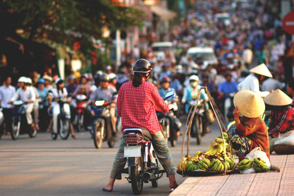 HO CHI MINH CITY HALF DAY AM / PM