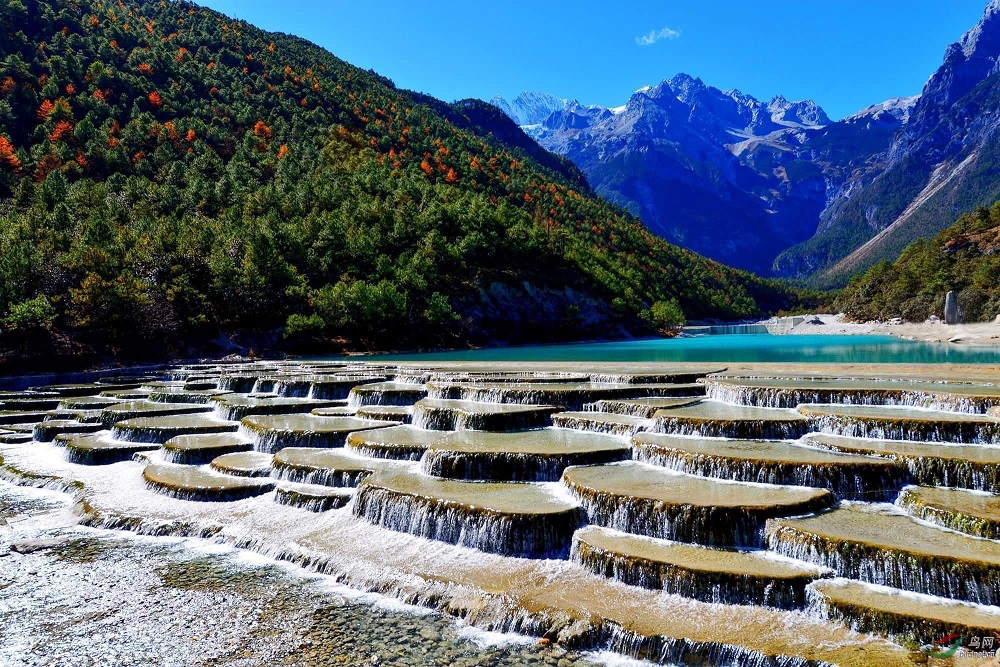 LỆ GIANG - SHANGRILA - NÚI TUYẾT NGỌC LONG 5N4D (GST)