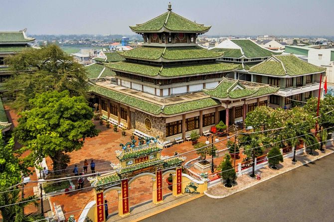 DISCOVER THE MEKONG DELTA'S LANDSCAPES ON A 3-DAY TOUR FROM HO CHI MINH CITY.