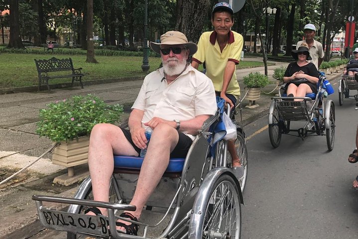 CYCLO TOUR WITH TOUR GUIDE